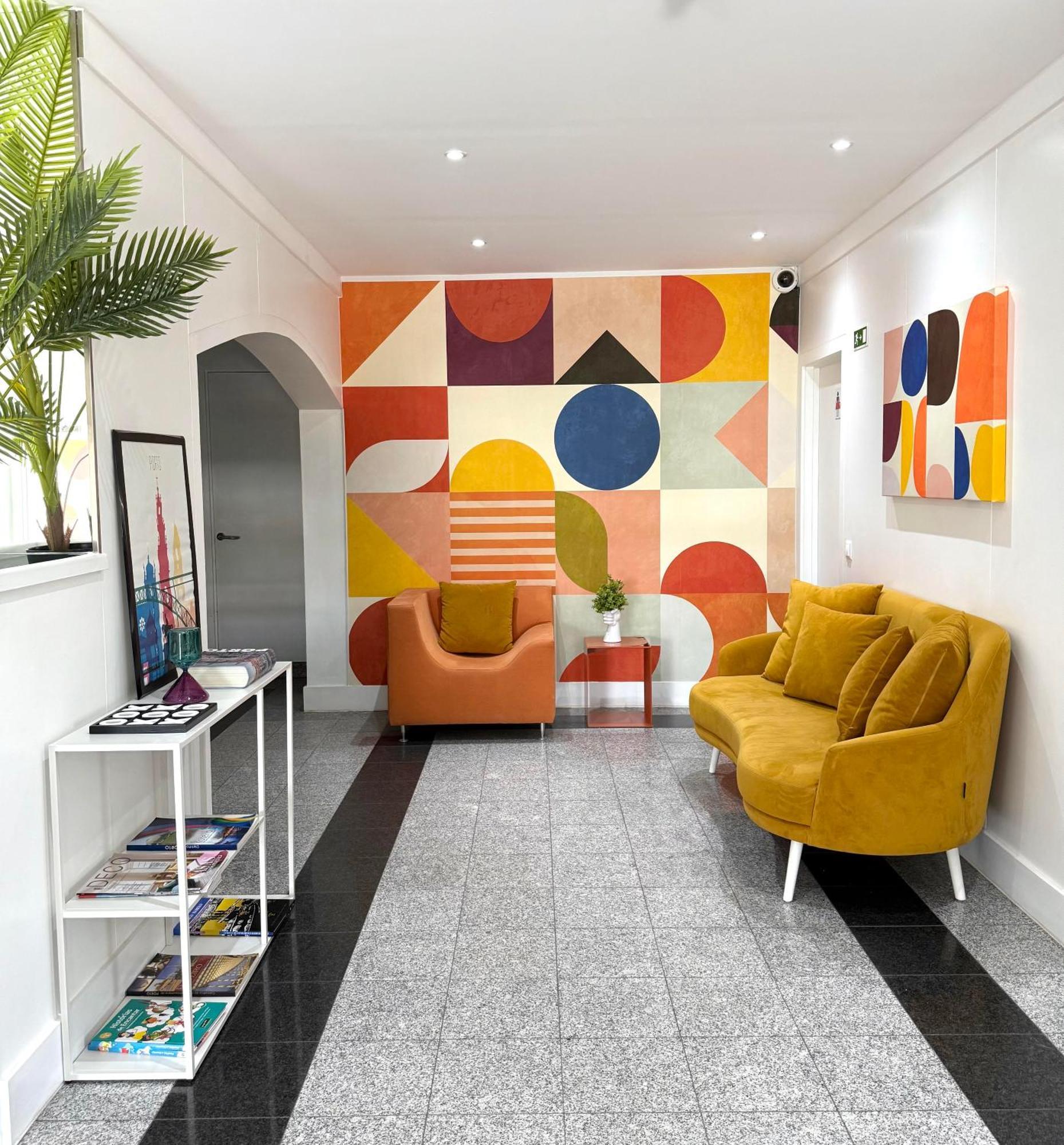 Residencial Dona Teresa Hotel Maía Екстериор снимка
